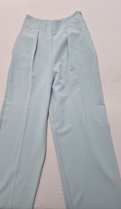 Pantaloni evazati ASOS