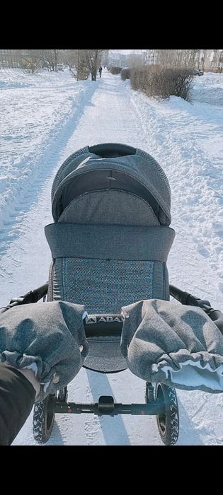 Продам коляску в хорошем состоянии.