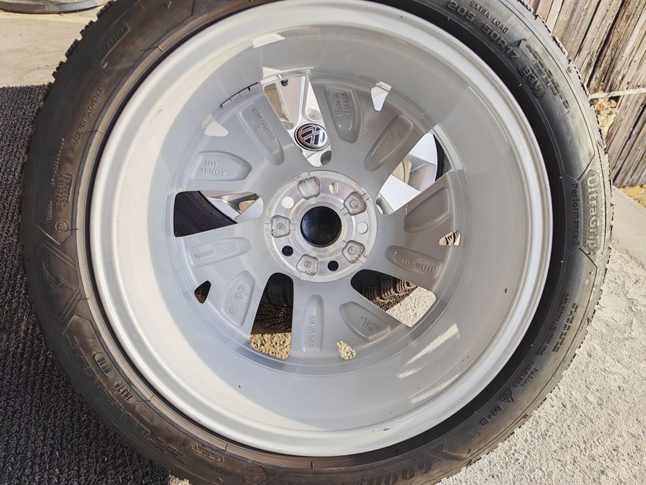 Jante model Belmont Vw Golf8 Passat Jetta Touran Eos17"Skoda/Seat/Audi