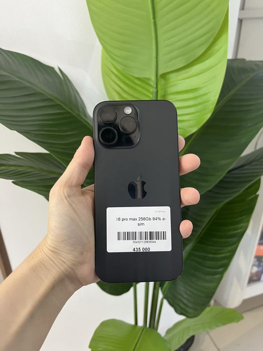 iPhone 16 pro max E-sim в идеальном состоянии