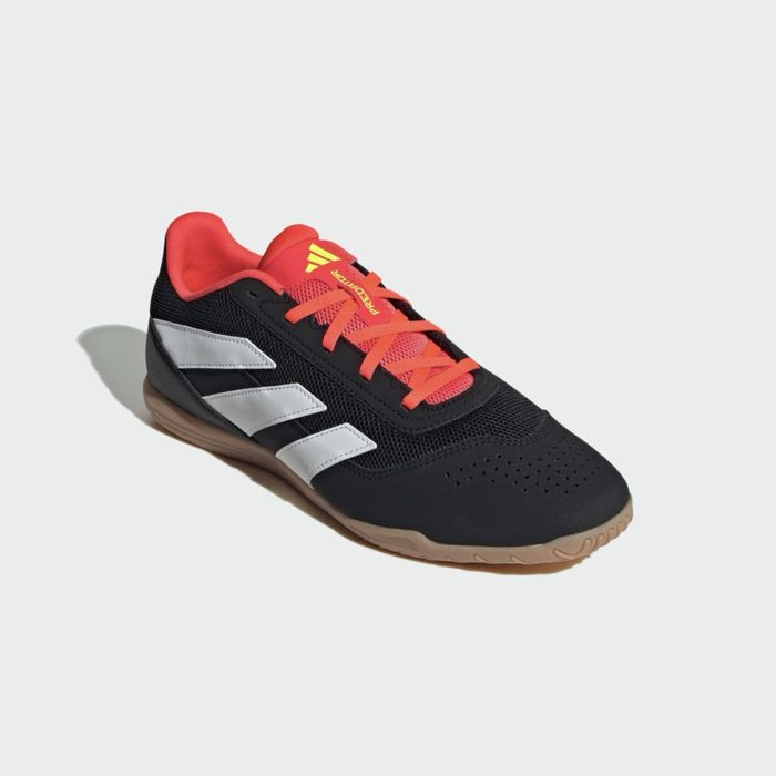 Бутсы футзальные adidas predator