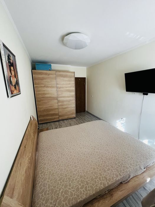 Продава се Тристаен апартамент в Пловдив, Индустриална зона - Юг - 90 кв.м за 2223 €/кв.м - Снимка #4