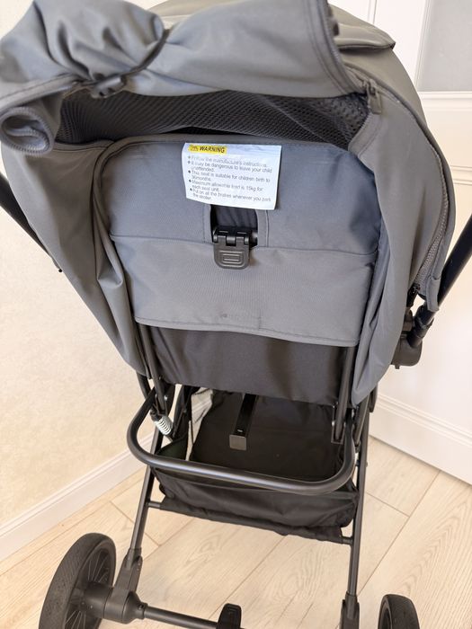 Коляска с перекидной ручкой