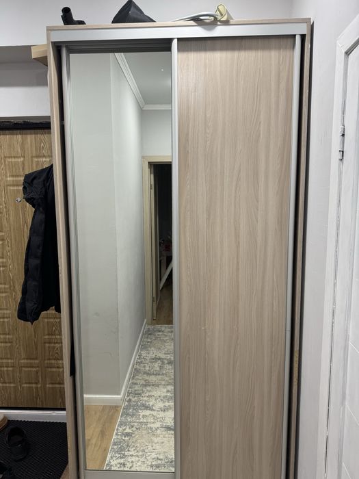 Шкаф для гостиной