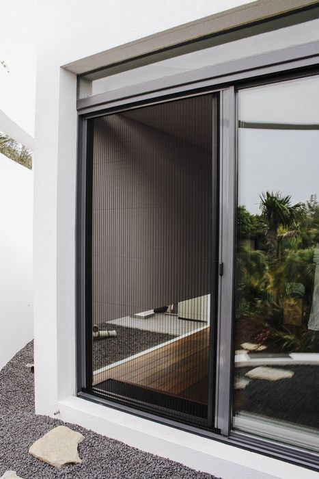 Москитная сетка. Москитные сетки. Sinax/Раздвижные/Plisse 24/7