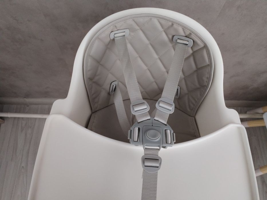 Детски стол за хранене