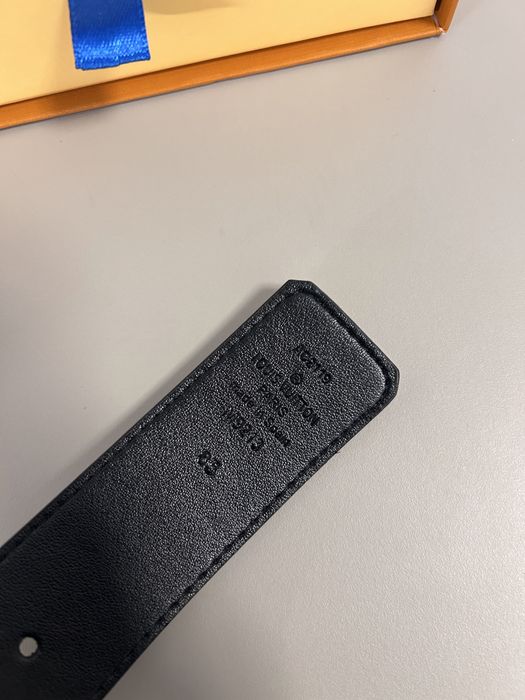 Curea Louis Vuitton LV