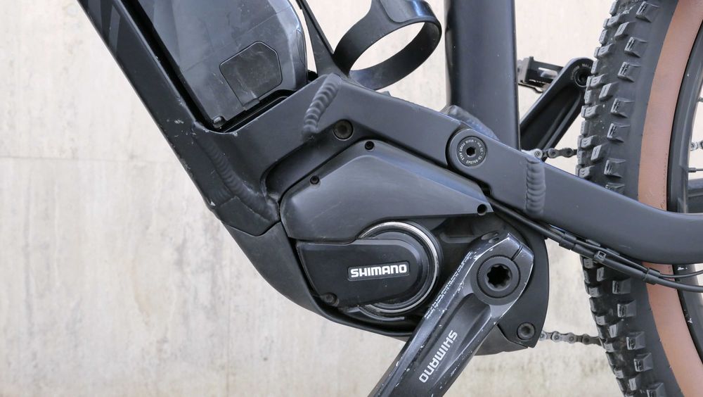 Canyon Neuron:ON 6 – e-MTB, 27.5”, FOX 130 мм, Shimano E8000, 504Wh