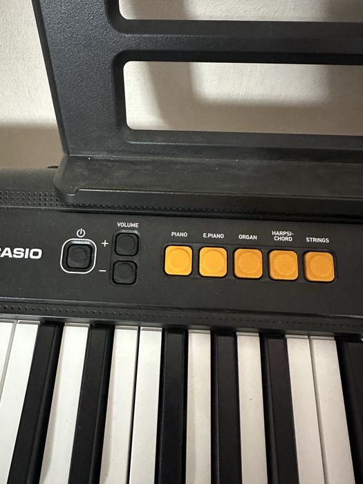 Синтезатор Casio CT-S100