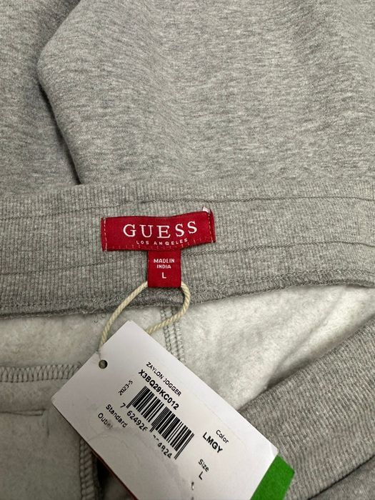 Pantaloni guess .