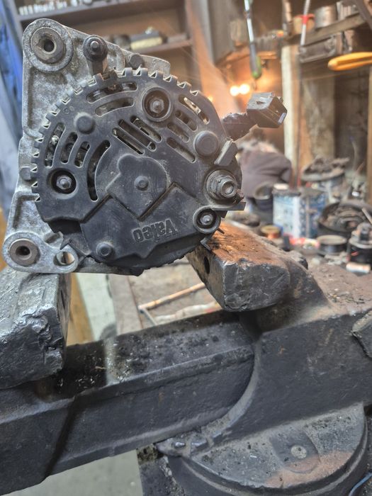 Продам генератор на Фольксваген