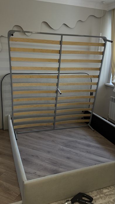 Продам кровать 200х220