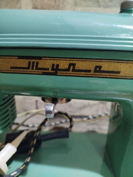 Продаю свои швейные машинки в кол- ве 3-х штук.