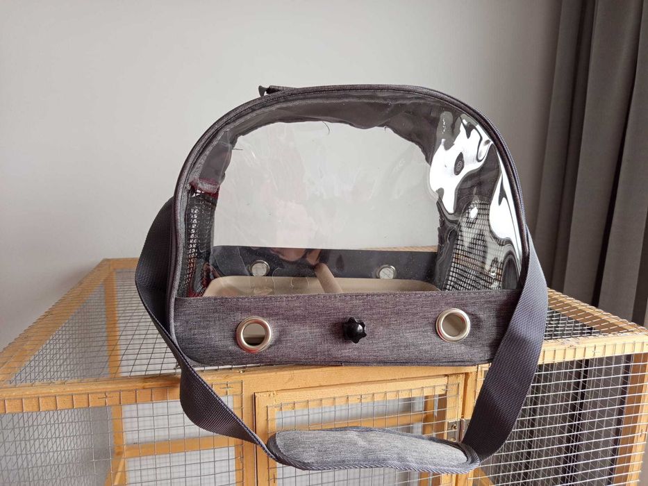 Vand voliera mare pentru pasari / papagali