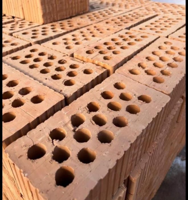 КИРПИЧ. КІРПІШ. Срочно. 60тг