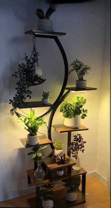 Декоративная подставка для цветов