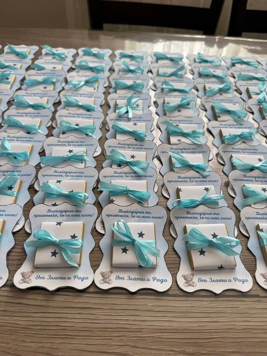 Подаръчета за гости - ароматни соеви свещи в бурканче за поводи