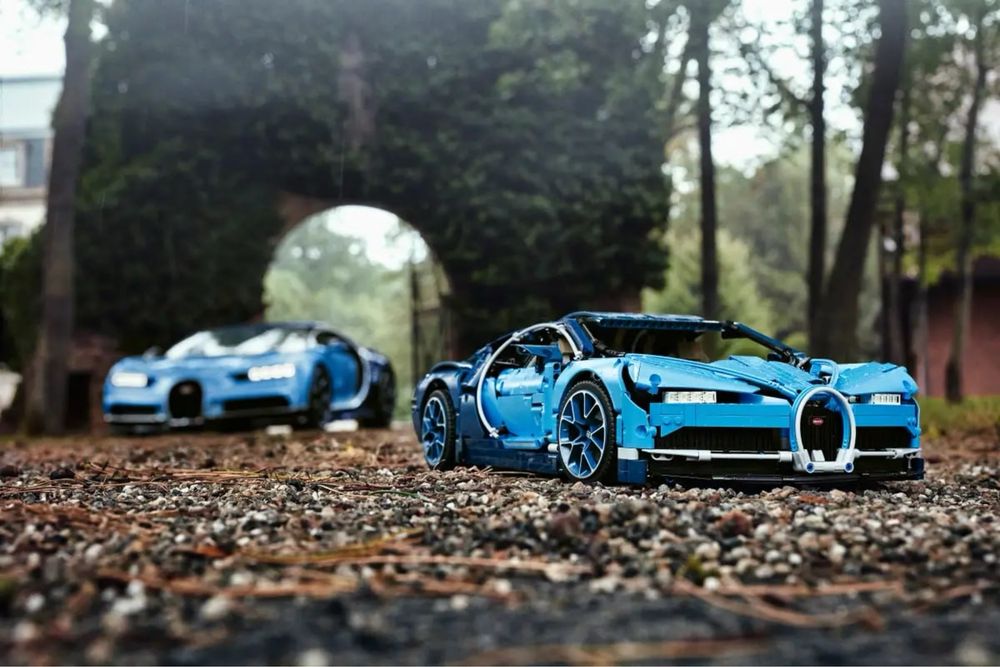 Bugatti Chiron Lego Technic Model