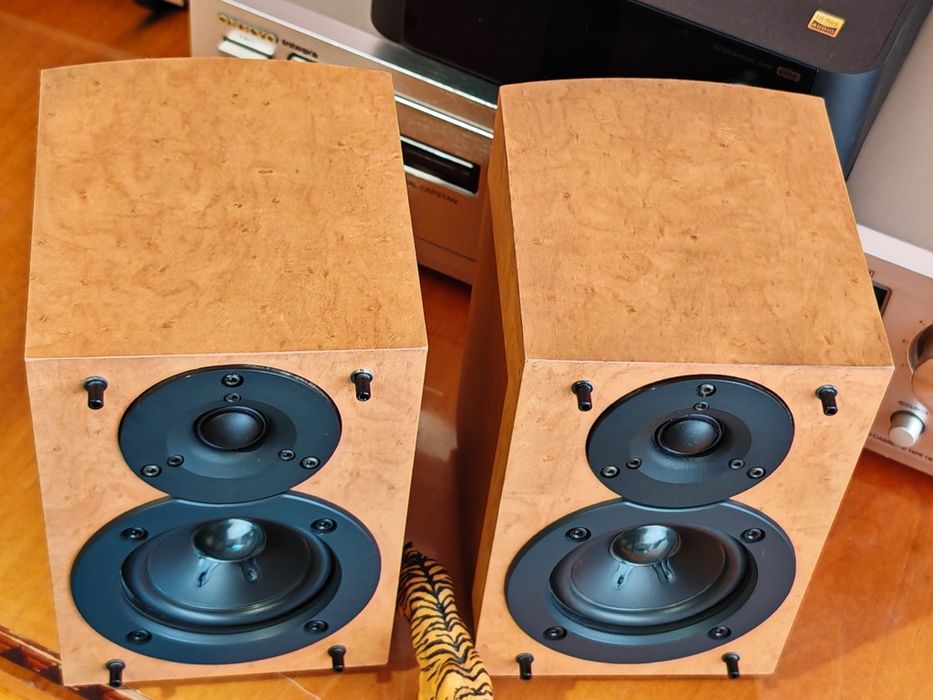 Sony SS-CEX1. Boxe raft foarte rare. Sunet top. Ca noi. Preț fix !