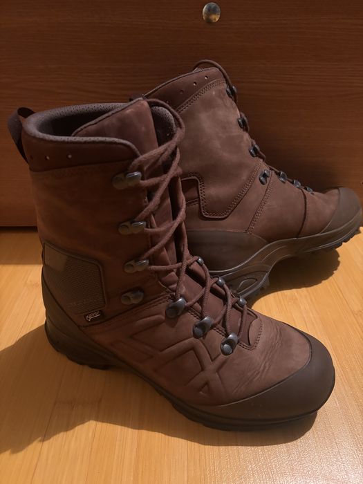 Bocanci haix marimea 40