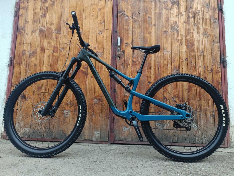 Rocky Mountain instinct 50 carbon 2023