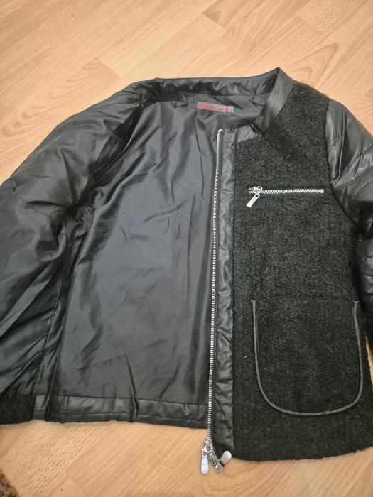 Дамско черно яке Soggo