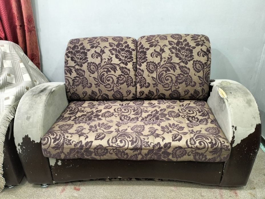 Продам цена50000г Семей