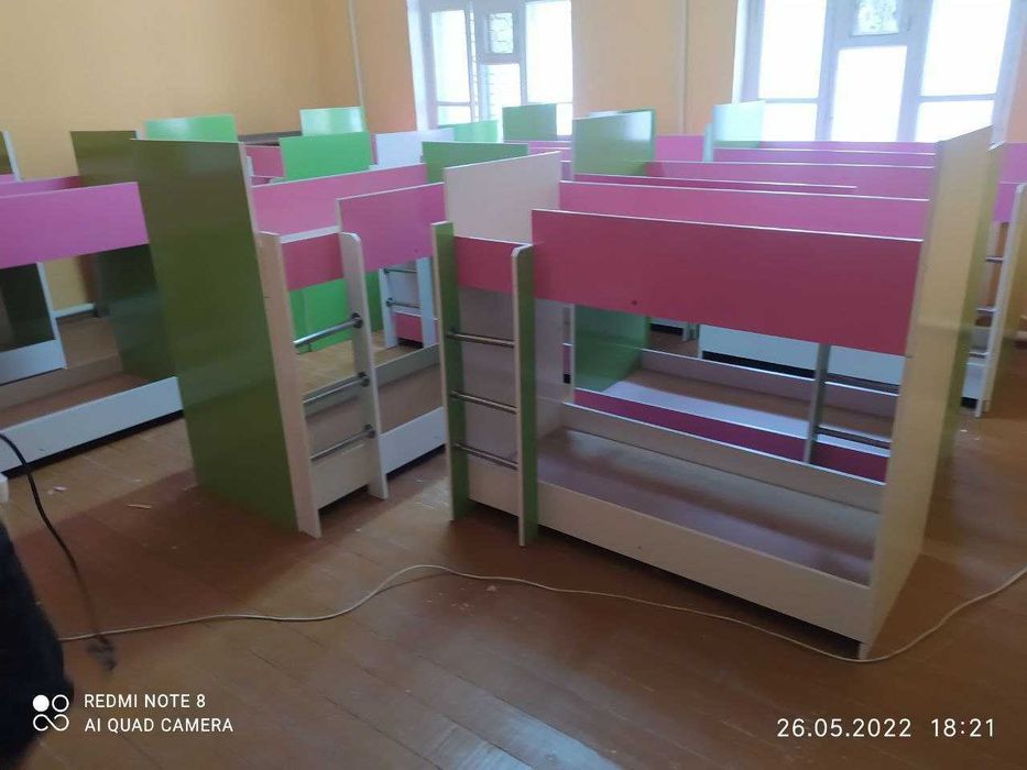 Davlat yoki oilaviy bog'chalar uchun mebellari