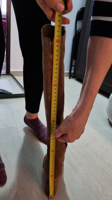 Cizme de piele Muschetar Gino Rossi marimea 36