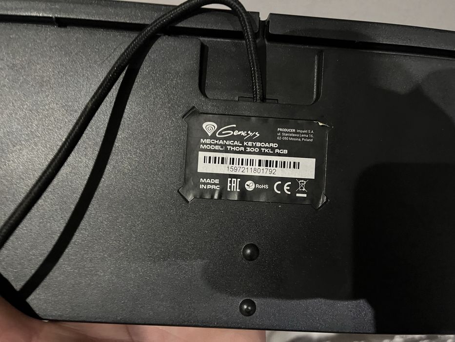 Genesiss Геймърска клавиатура RGB