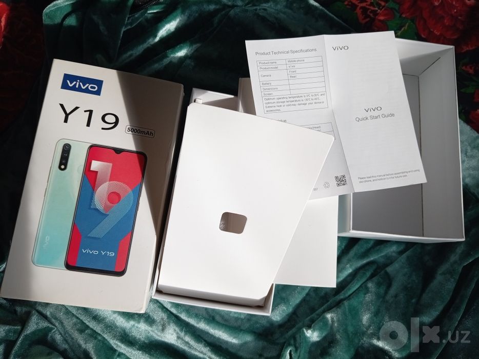 Smartfon VIVO y 19 8/256