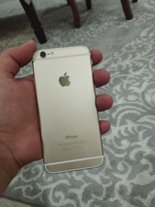 iPhone 6.     64  гб