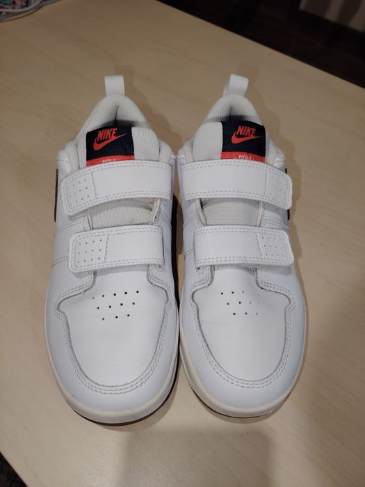 Нови детски маратонки Найк