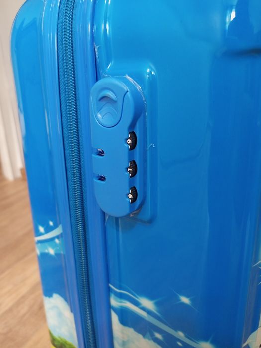 Детский дорожный чемодан