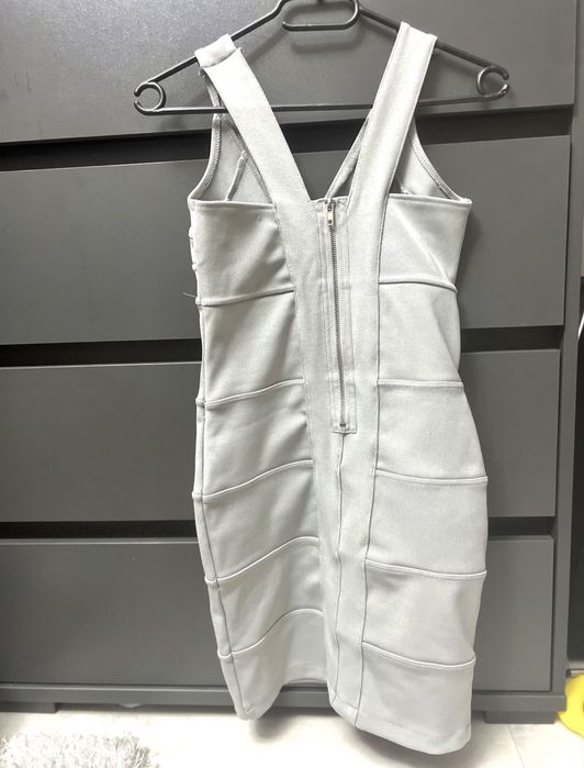 Дамски официални рокли