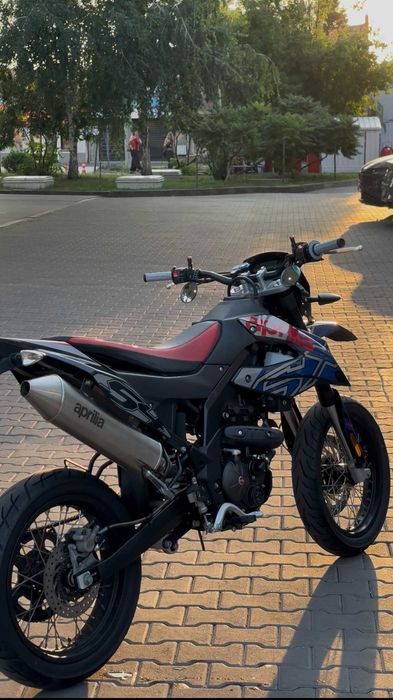 Motocicleta A1 Aprilia SX125 4T 2022