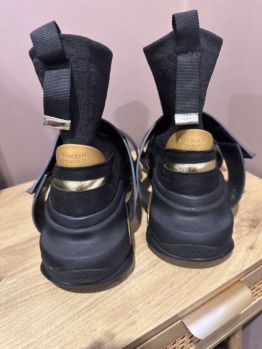 Кецове BALMAIN.