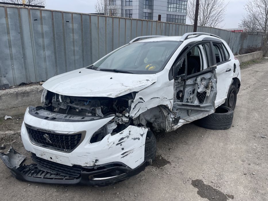Peugeot 2008 1.6HDI на части