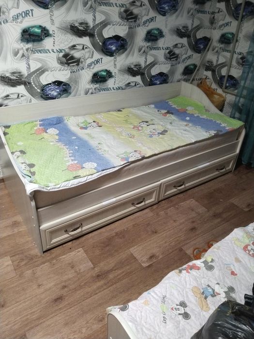 Кровать односпальняя