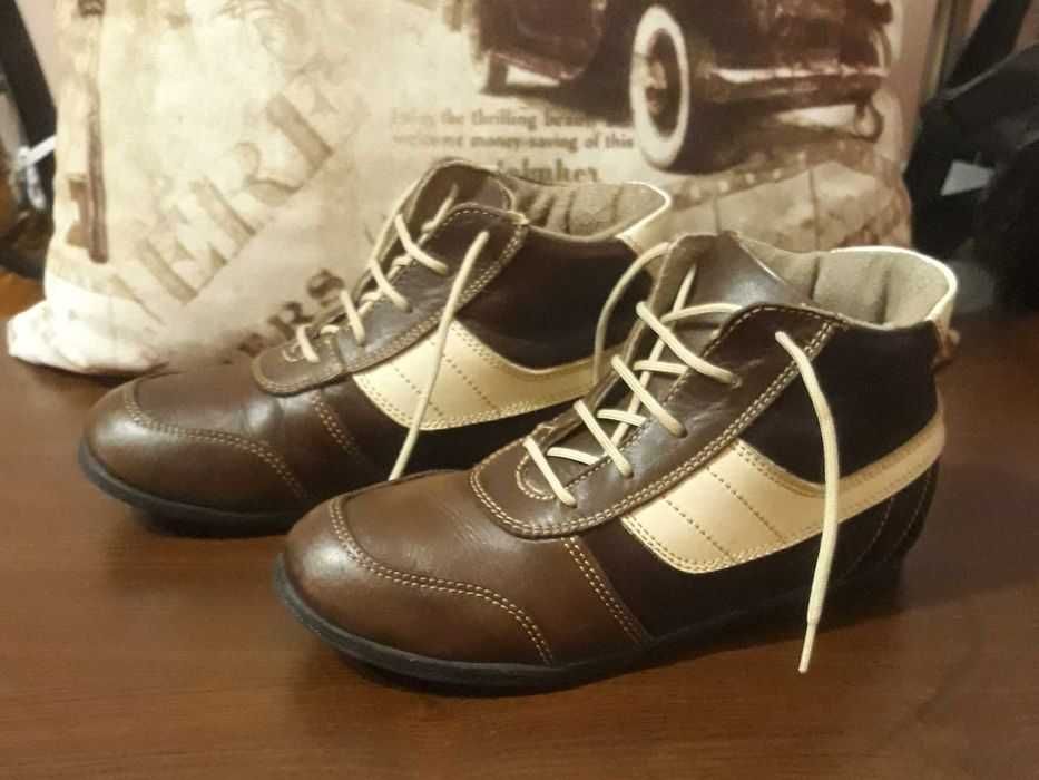 Обувки от естествена кожа