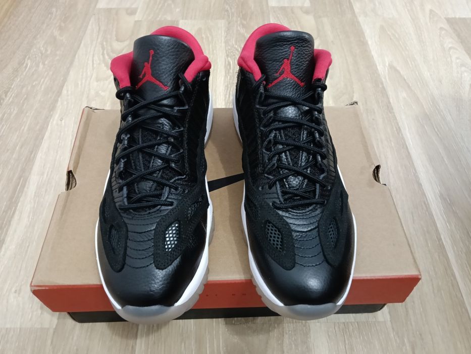 Adidași Jordan Retro mărimea 43 (Nike)