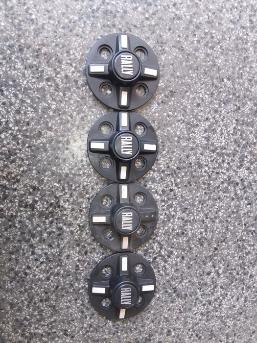 Декоративни капачки за Лада