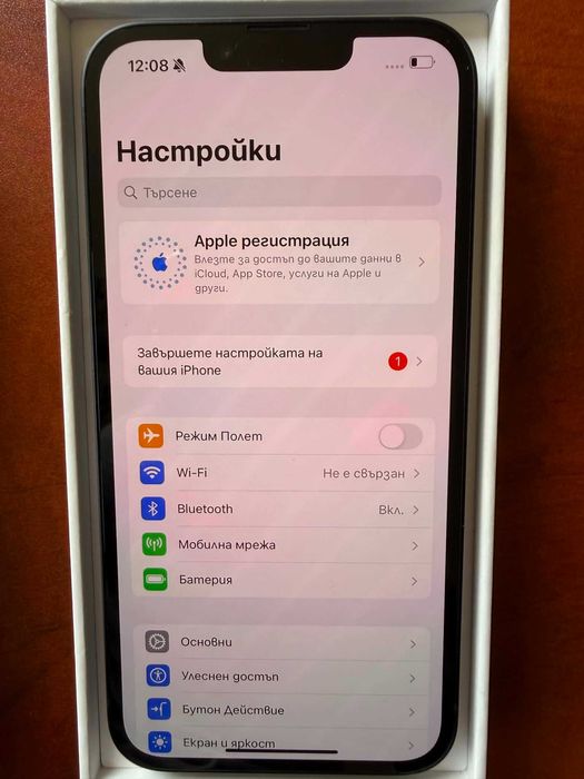 Iphone 16 e 128 GB като нов на 15 цикъла зареждане