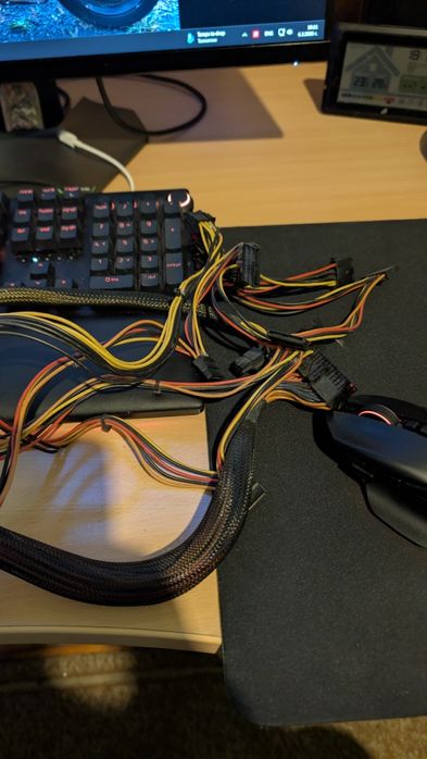 Cooler Master Elite v3 600w psu