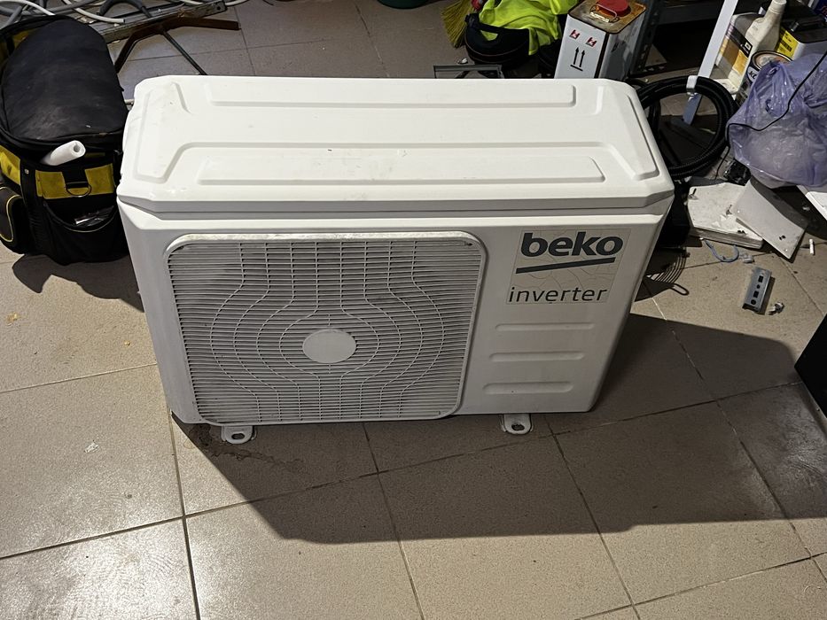 Aparat Ac Beko 12.000 btu inverter .