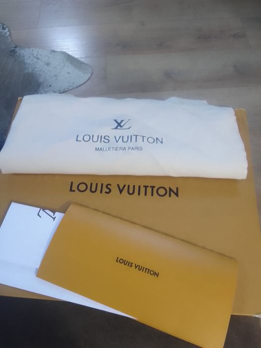 Дамска чанта Louis Vuitton
