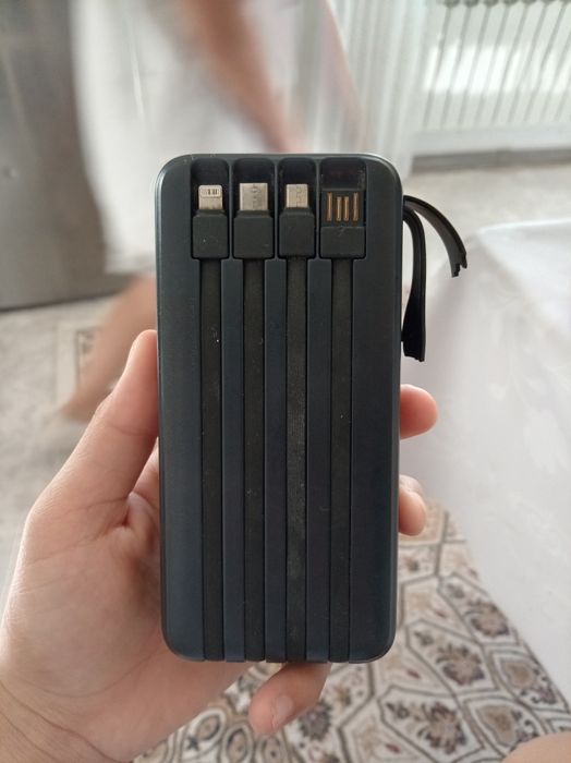 Продам повер банк