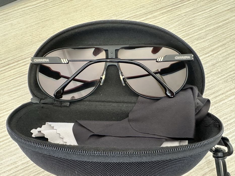 Слънчеви очила Carrera