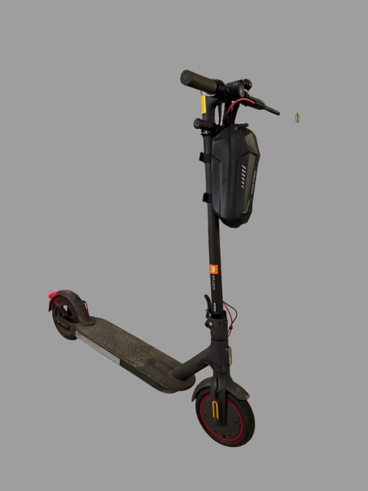 Vand trotineta electrica Xiaomi Mi Electric Scooter Pro 2