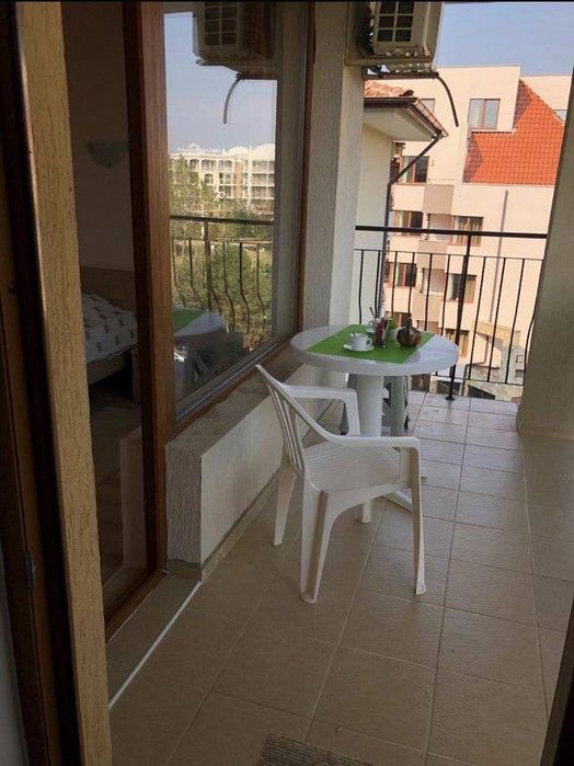 Продава се Двустаен апартамент в к.к. Слънчев бряг - 60 кв.м за 1034 €/кв.м - Снимка #3